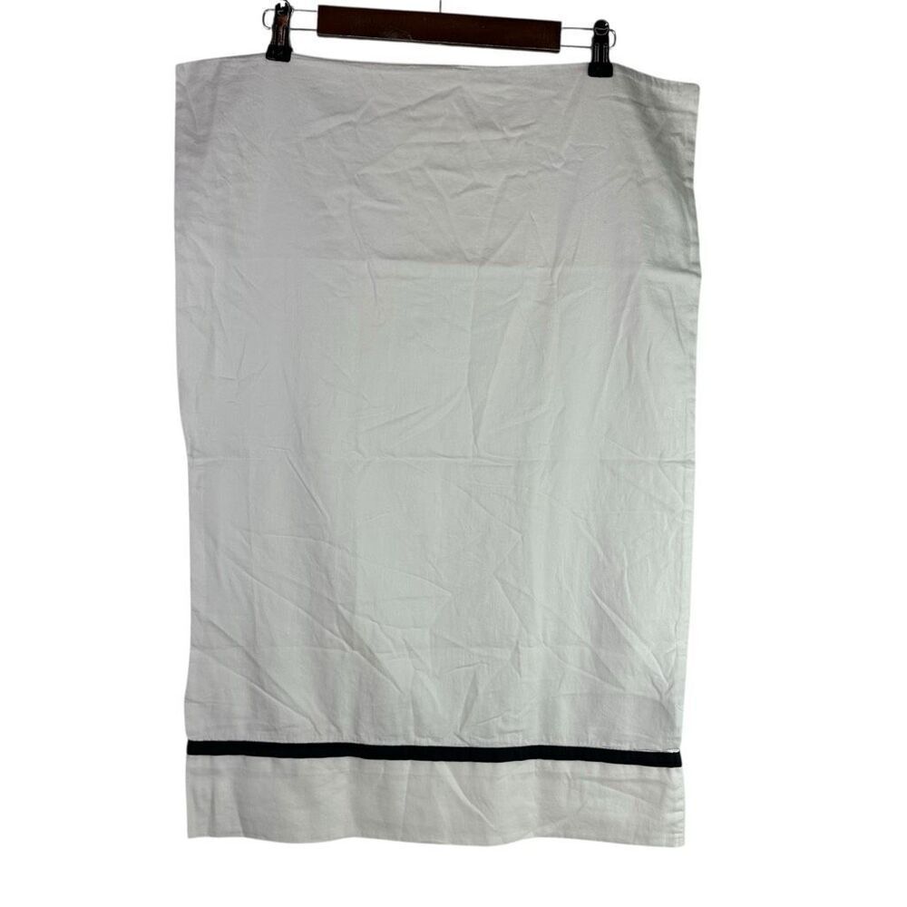 PARACHUTE Standard Size Pillowcase White Black